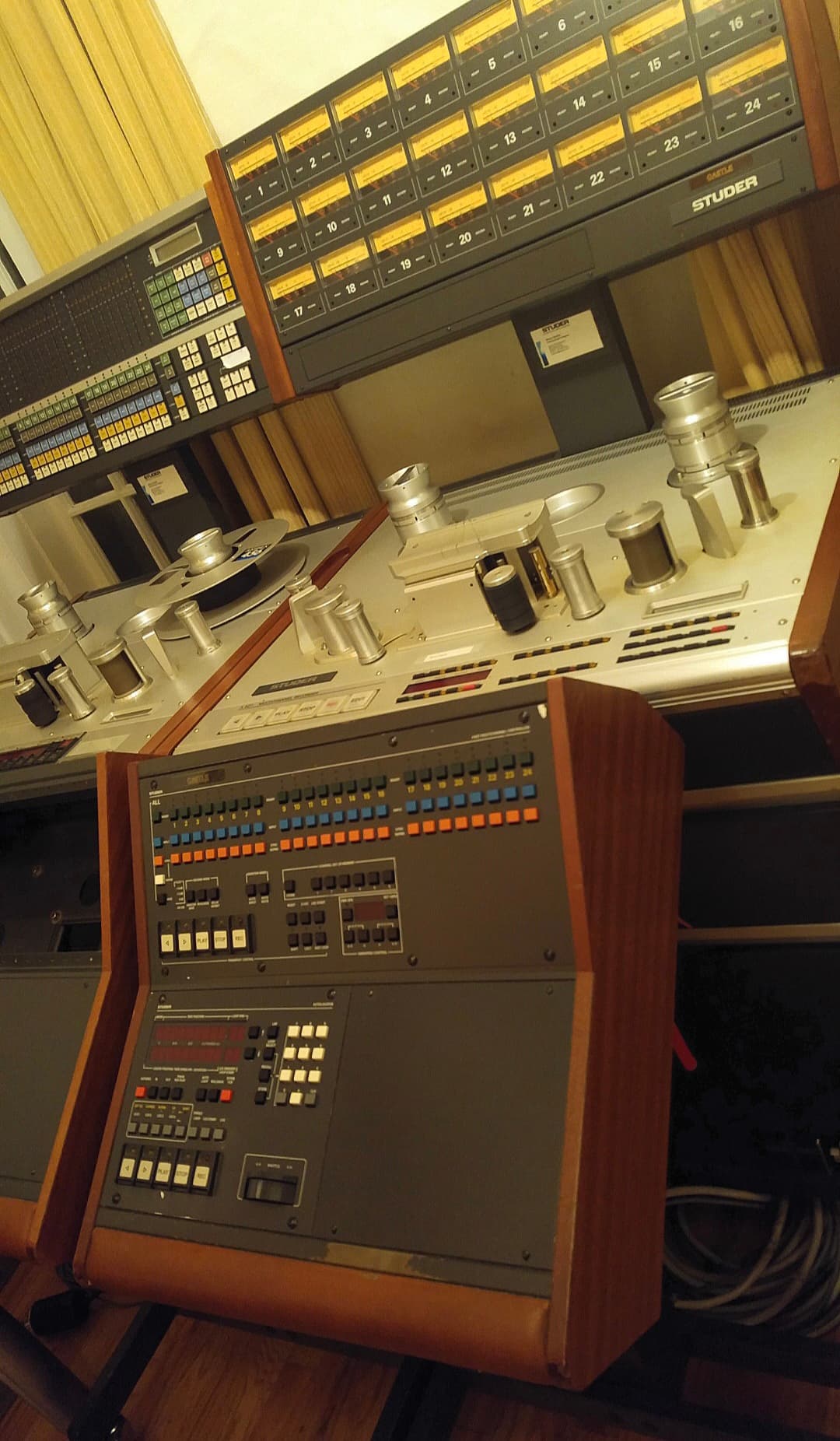 Professional Studer tape-machine environment